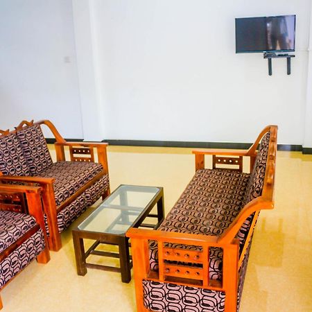 Mindana Residence アヌラーダプラ エクステリア 写真