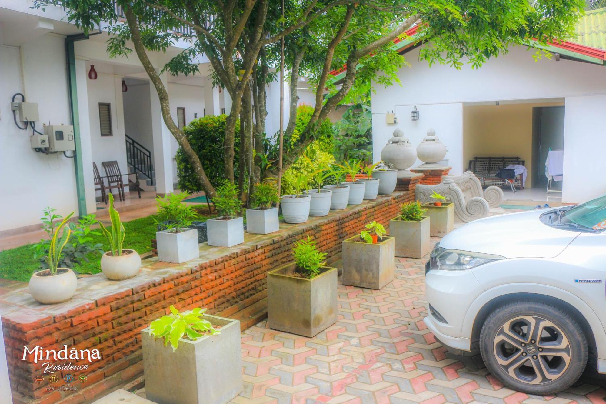 Mindana Residence アヌラーダプラ エクステリア 写真