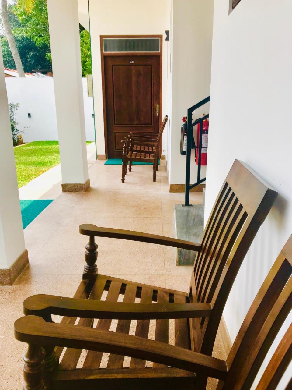 Mindana Residence アヌラーダプラ エクステリア 写真